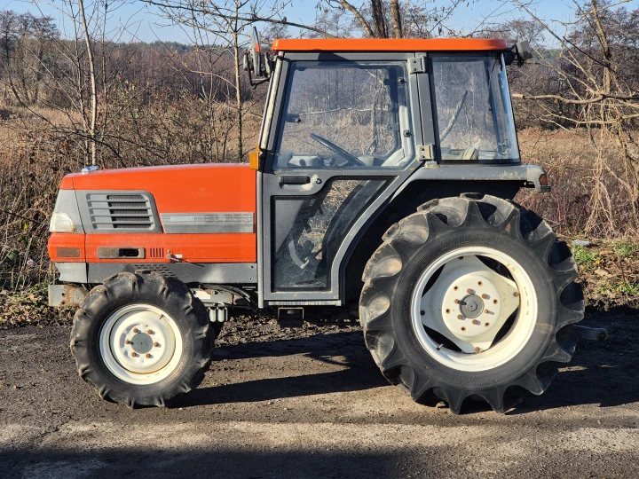 Kubota GL320D