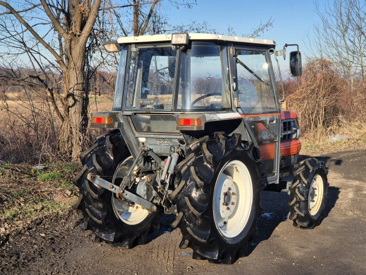 Kubota GL29D (12).jpg
