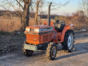 Kubota L1-18D z Glebogryzarką 