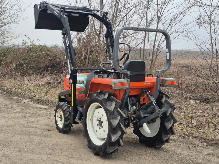 Kubota GL240D,Hinomoto NX240D
