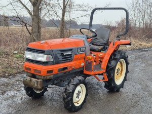 Kubota GL221D Glebogryzarka