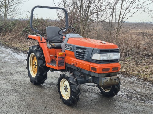 Kubota GL221D