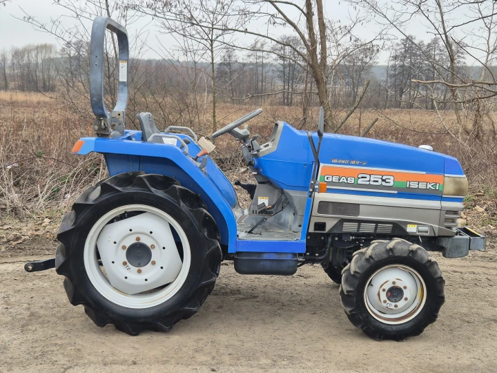 Iseki TG253F