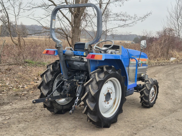 Iseki TG253F