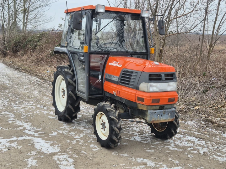 Kubota GL240D