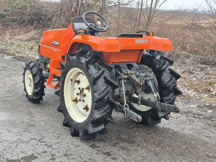 Kubota X20D