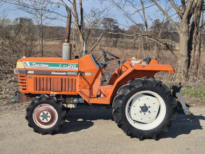 Kubota L1-20D