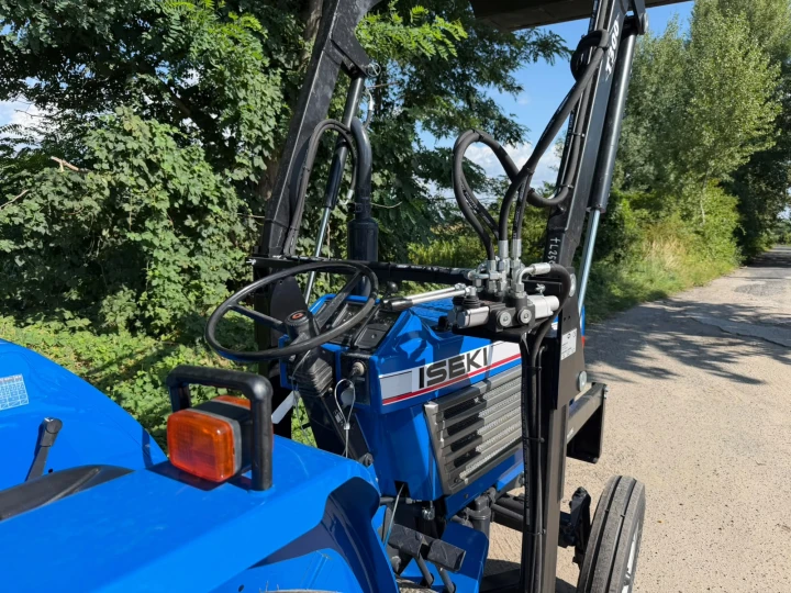 ISEKI TL2500S (14).jpeg