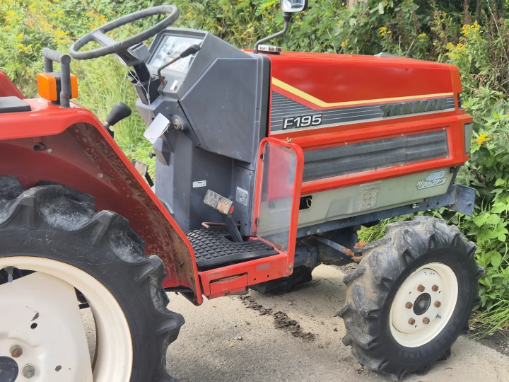 Yanmr F195D