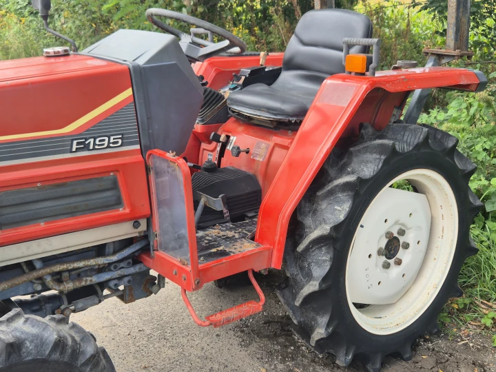 Yanmr F195D