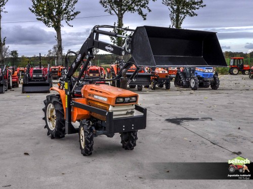 Kubota B1500D +T300 1.jpg