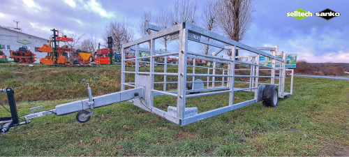 TURNPIKE LIVESTOCK TRAILER MAMMOTH ブリキ PhotoRoom-20230106_001941.png