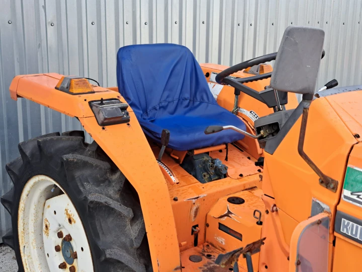 Kubota ZL1-18D
