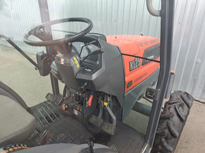 Kubota KL25D