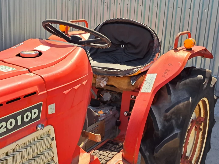 Yanmar YM2010D