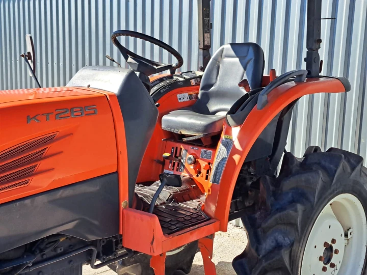 Kubota KL285D