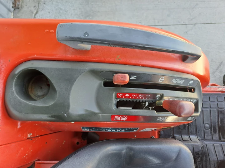 Kubota KL285D