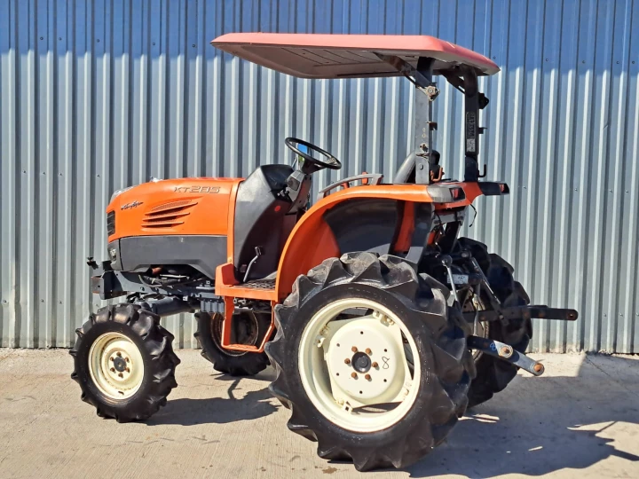 Kubota KL285D