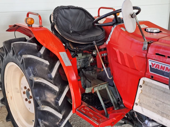 Yanmar YM2402S