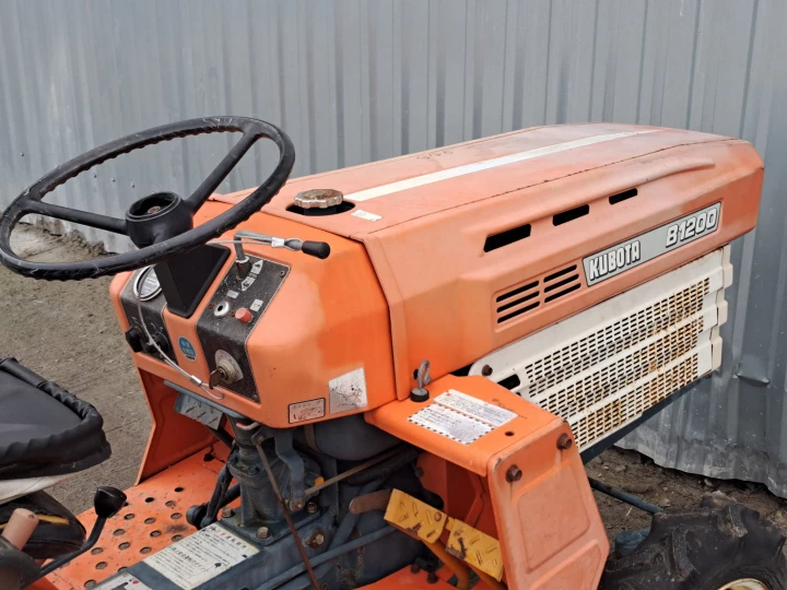 Kubota B1200D