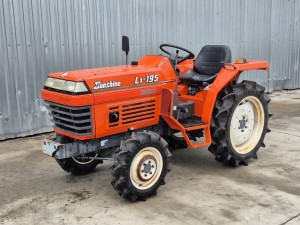 Kubota L1-195D