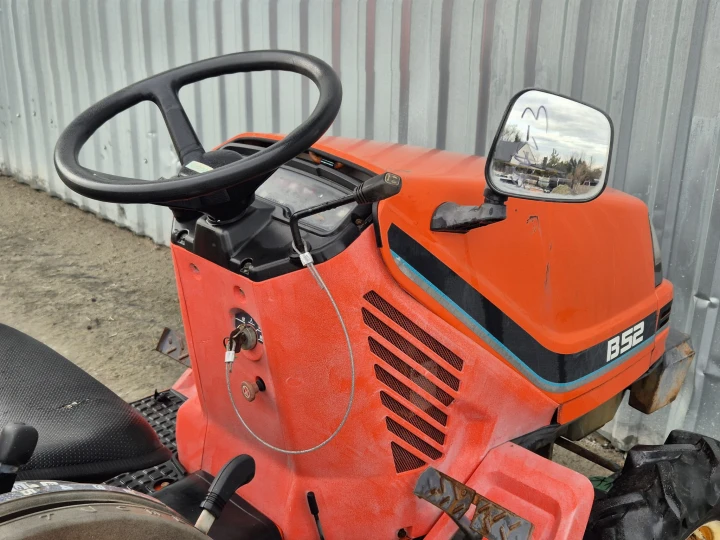 Kubota B52D