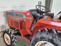 Kubota L1-225D